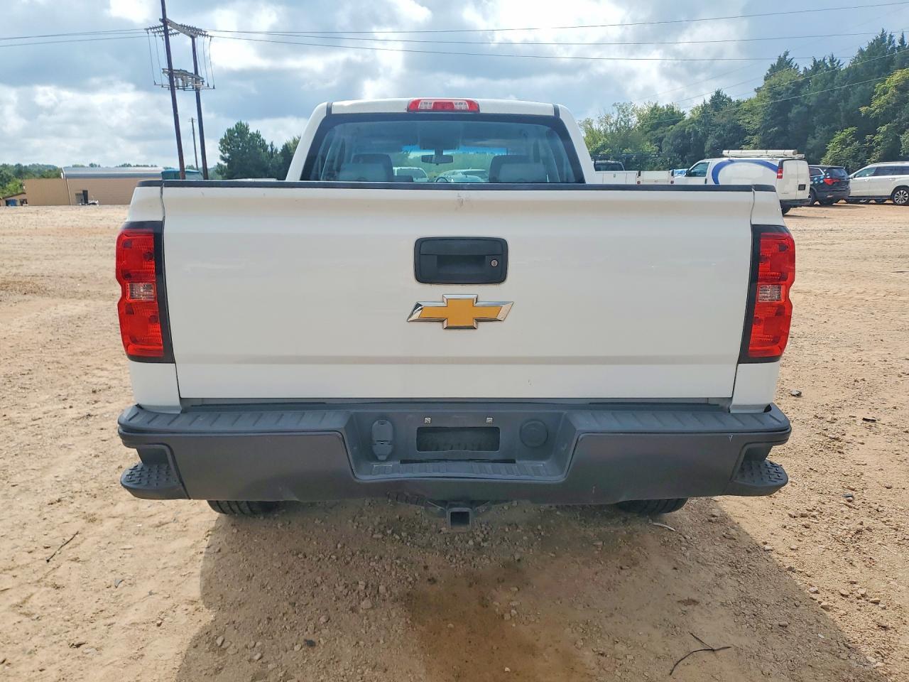 2016 Chevrolet Silverado C1500 - zdjęcie 6