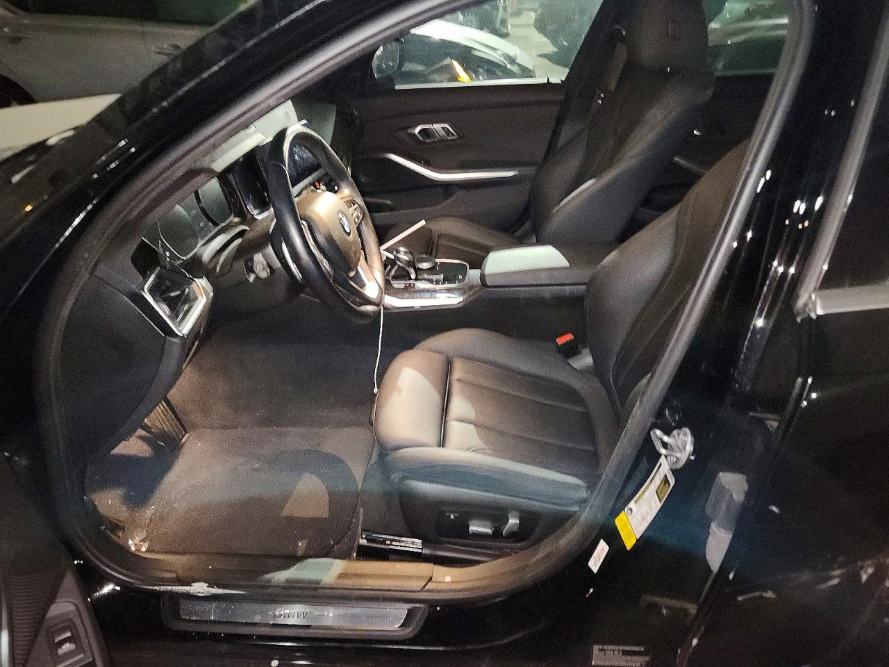 2021 BMW 330I - zdjęcie 7