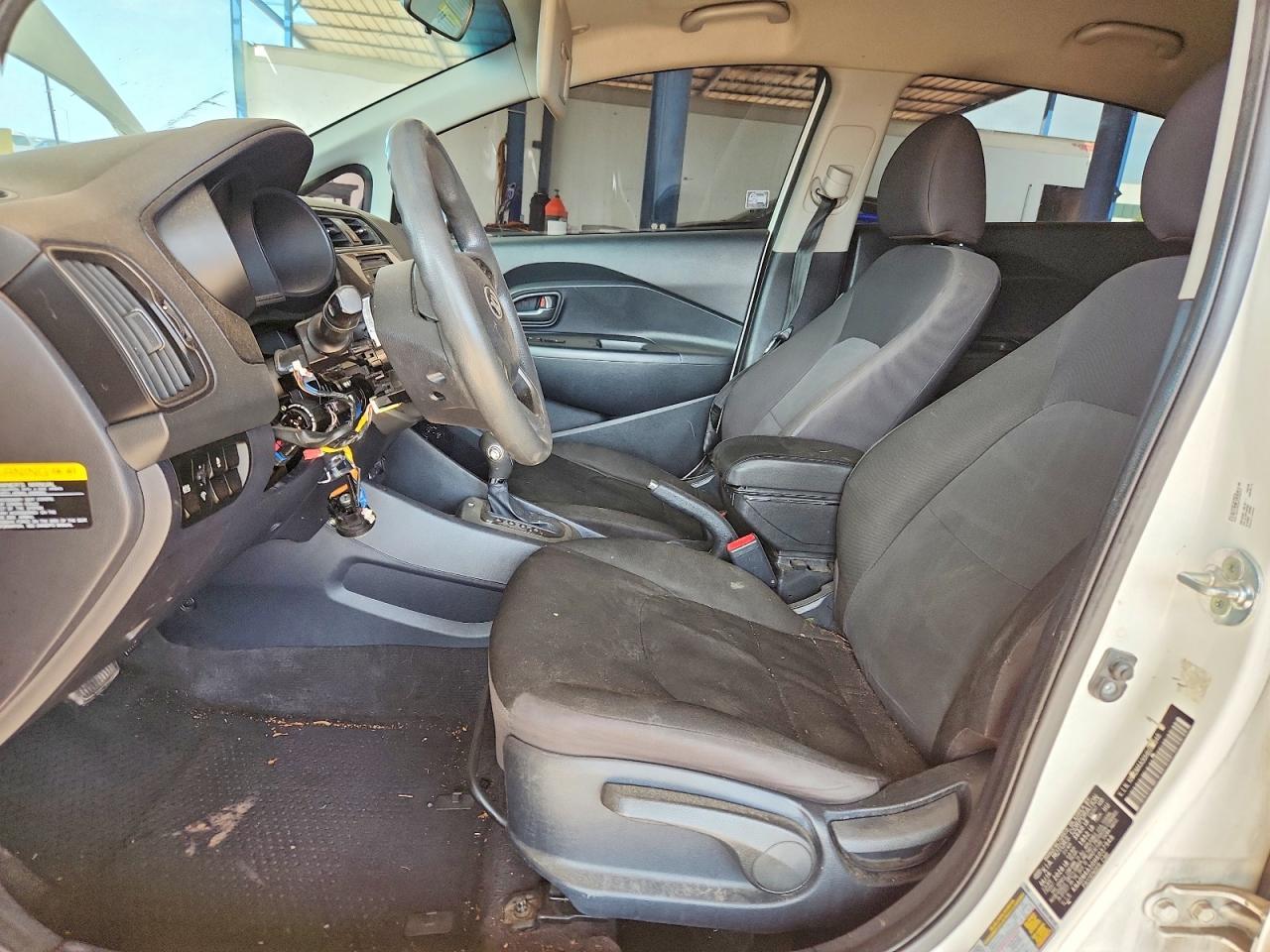 2017 Kia Rio - zdjęcie 7