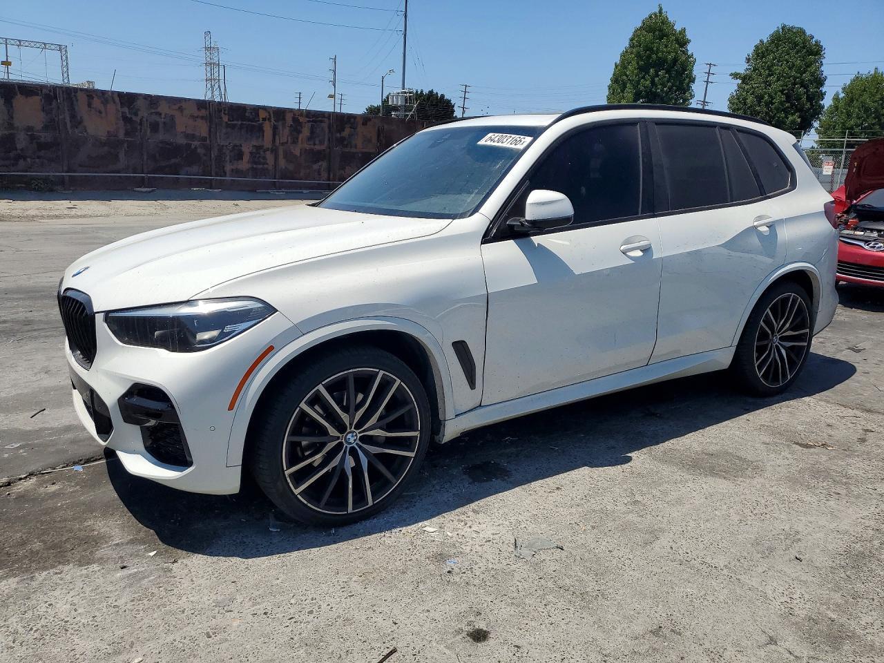 2023 BMW X5 xDrive40I - zdjęcie główne