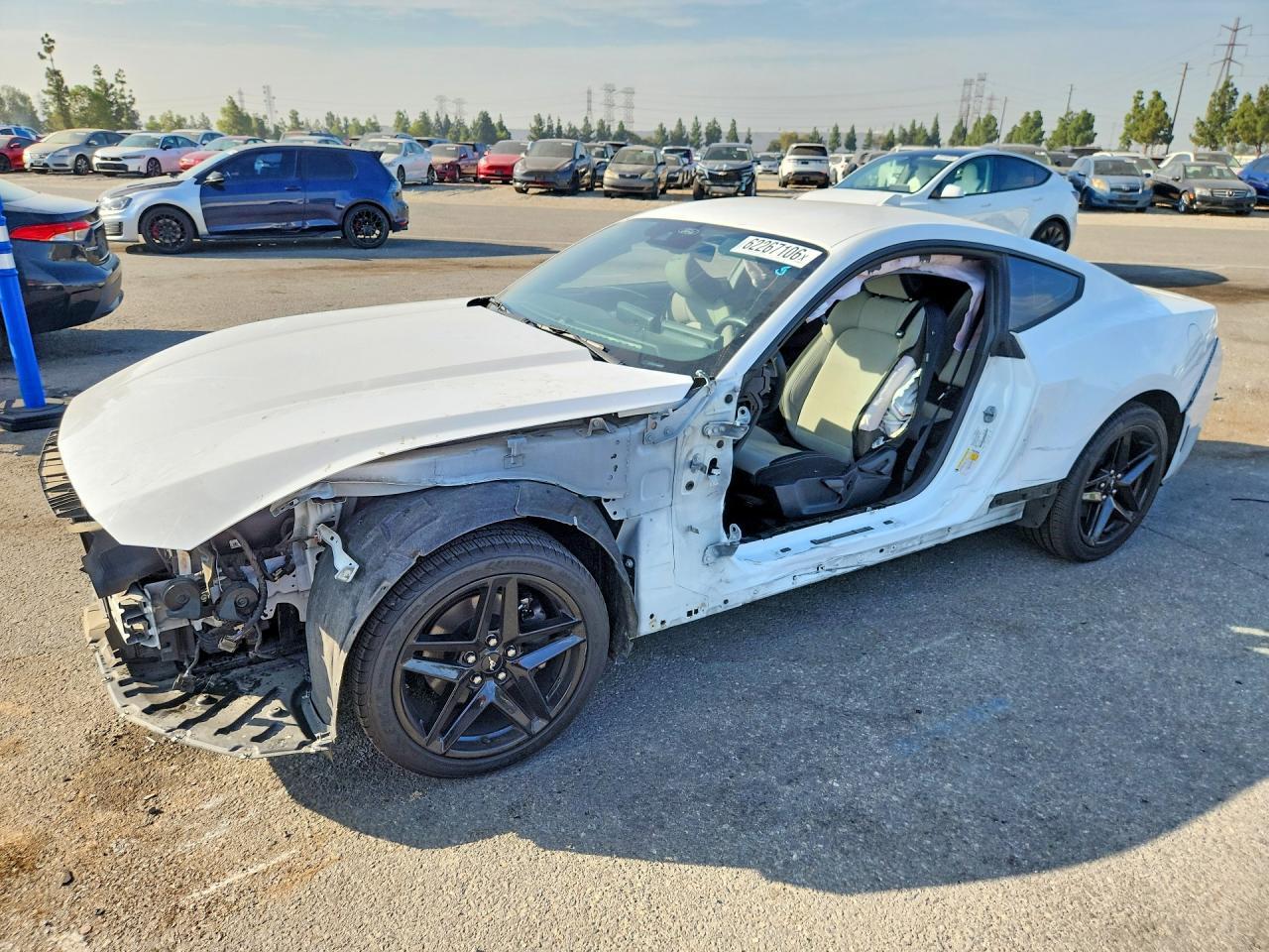 2024 Ford Mustang - zdjęcie główne