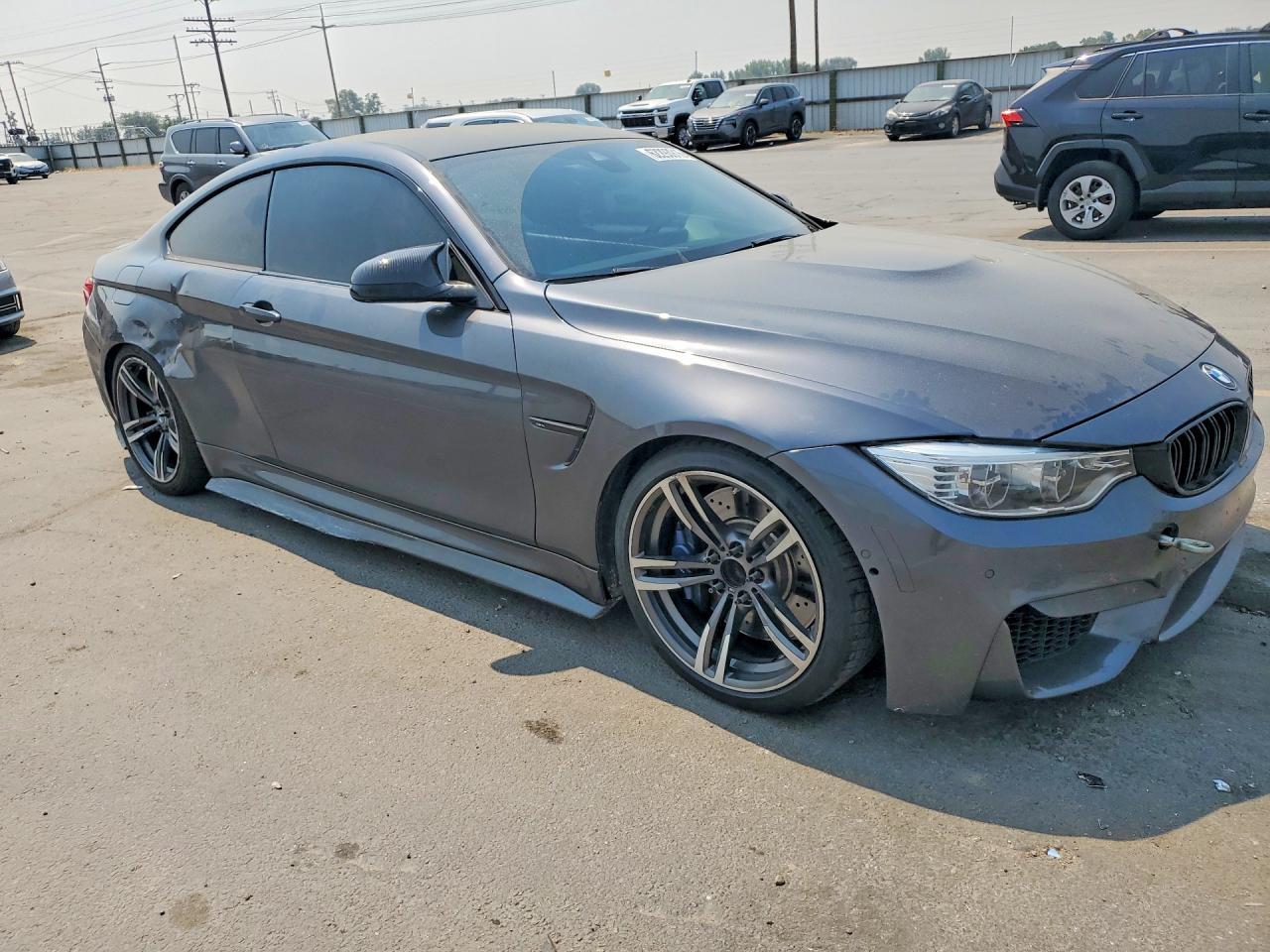 2018 BMW M4 - zdjęcie 4