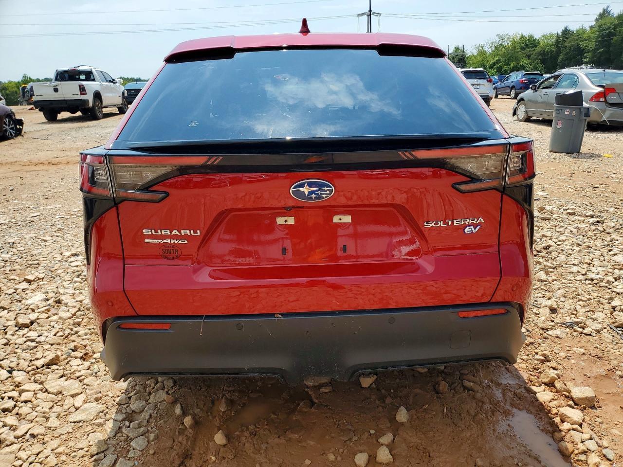 2023 Subaru Solterra Premium - zdjęcie 6
