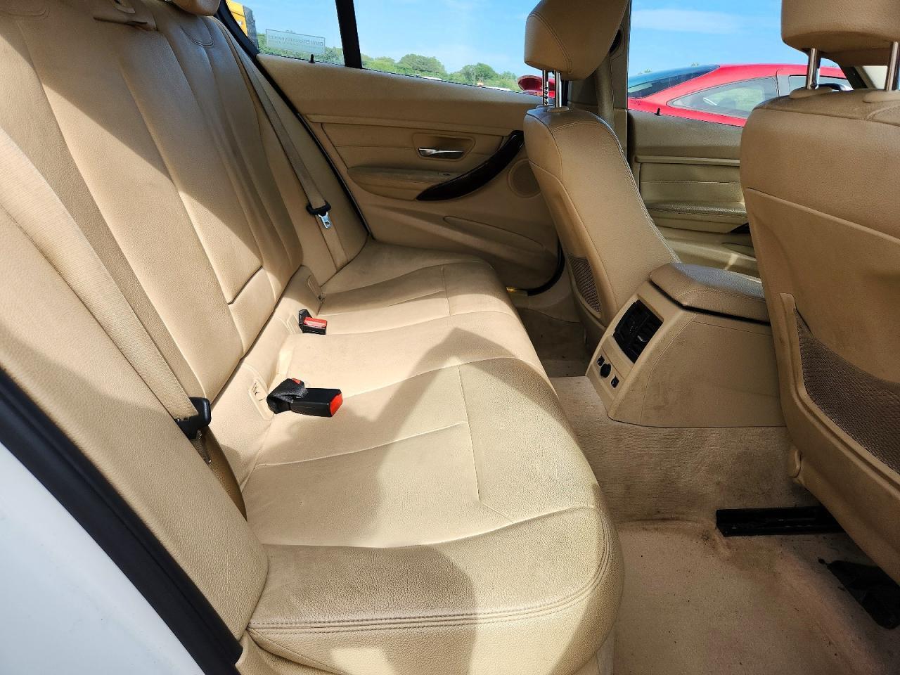 2013 BMW Seria 3 328i - zdjęcie 10