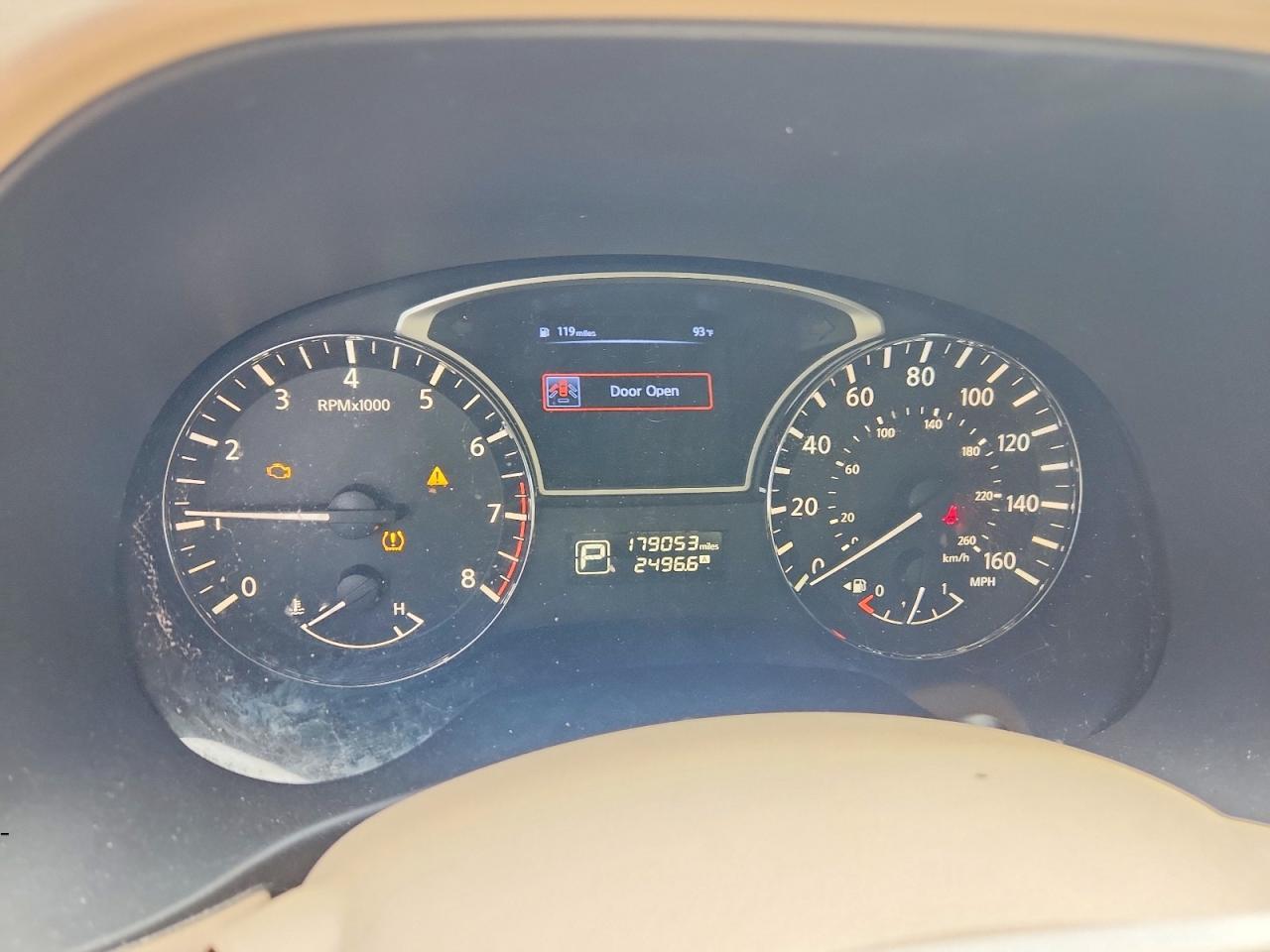2014 Nissan Pathfinder S - zdjęcie 9