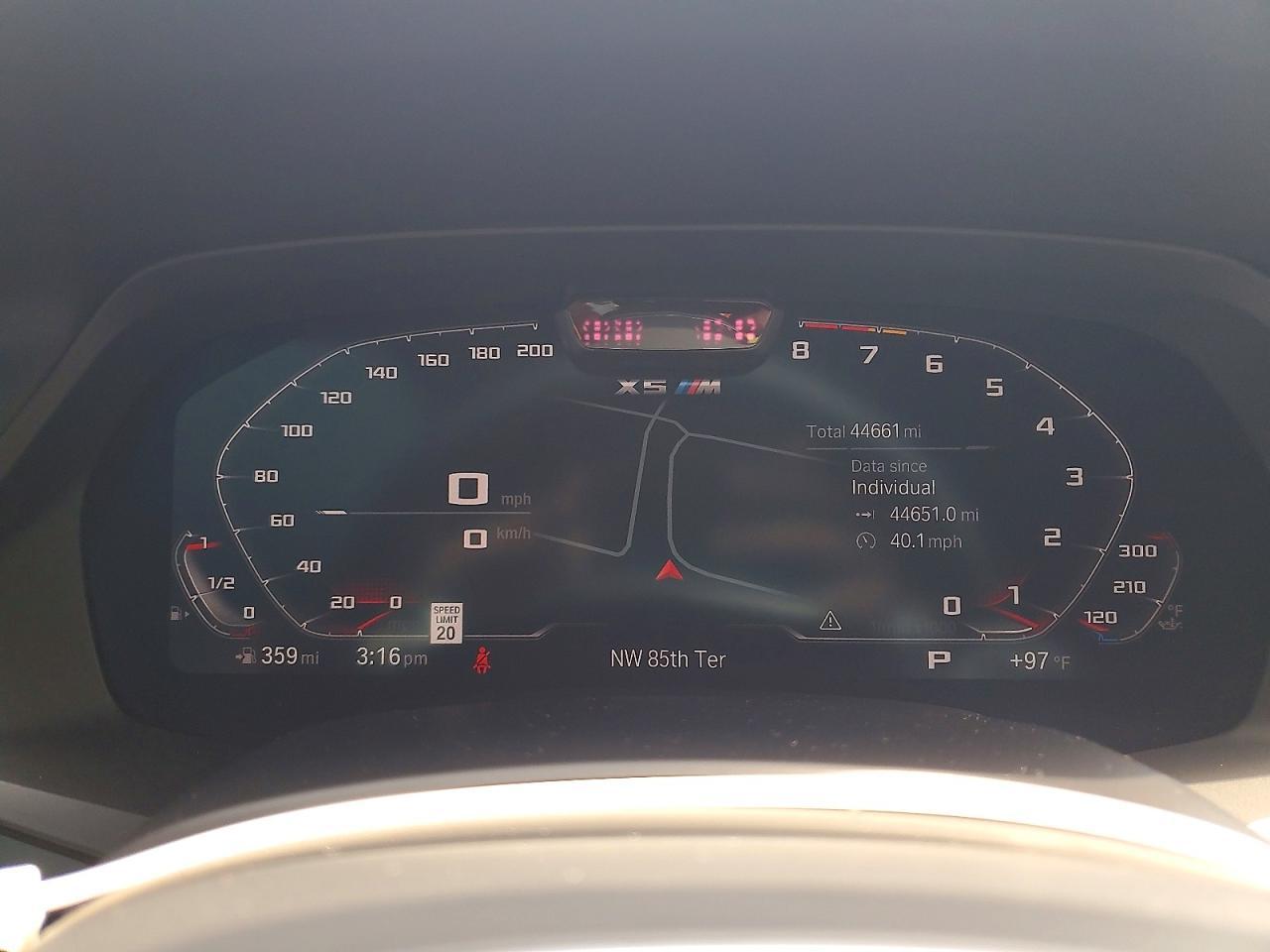 2021 BMW X5 M - zdjęcie 9