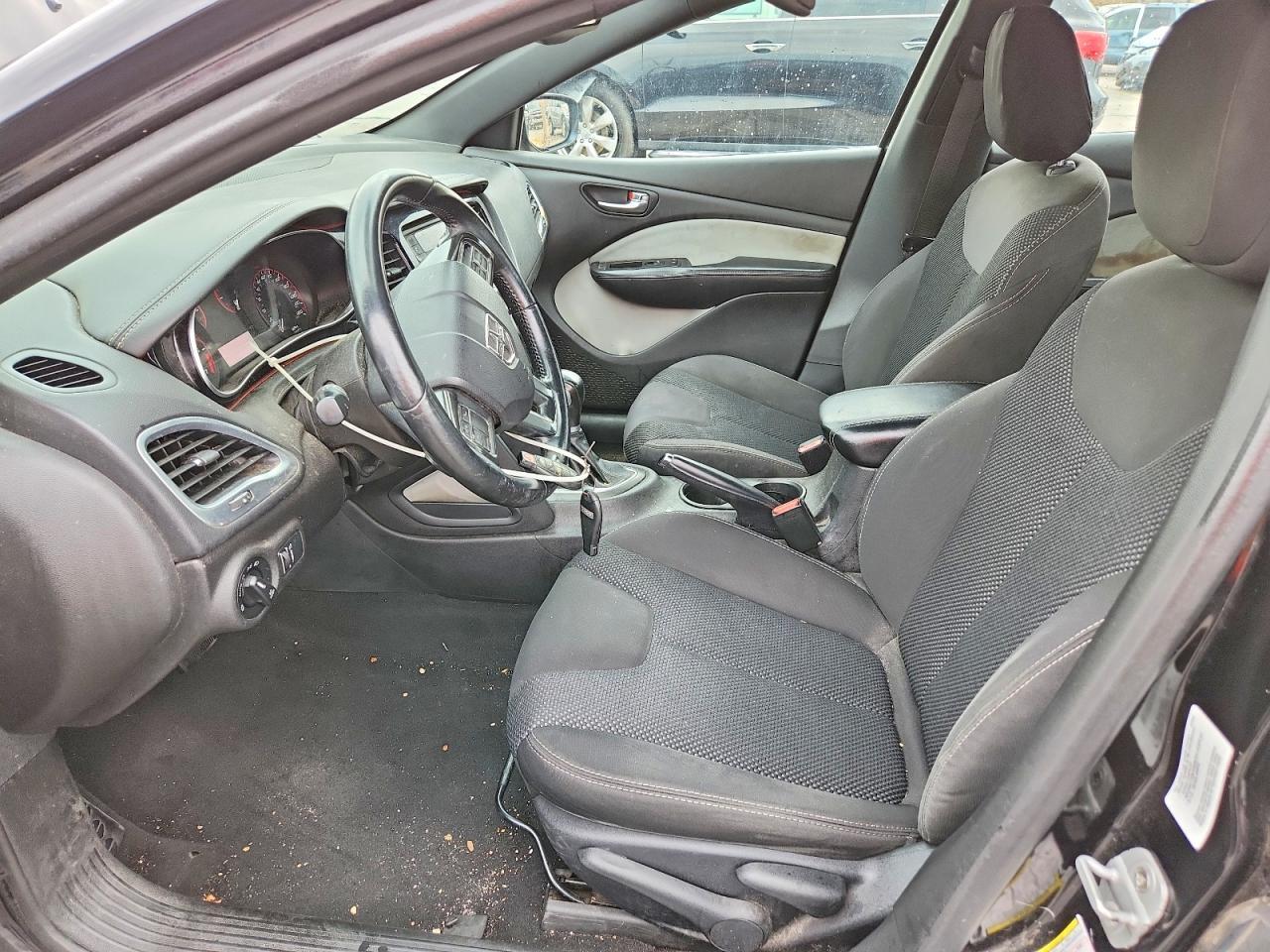 2014 Dodge Dart Sxt - zdjęcie 7