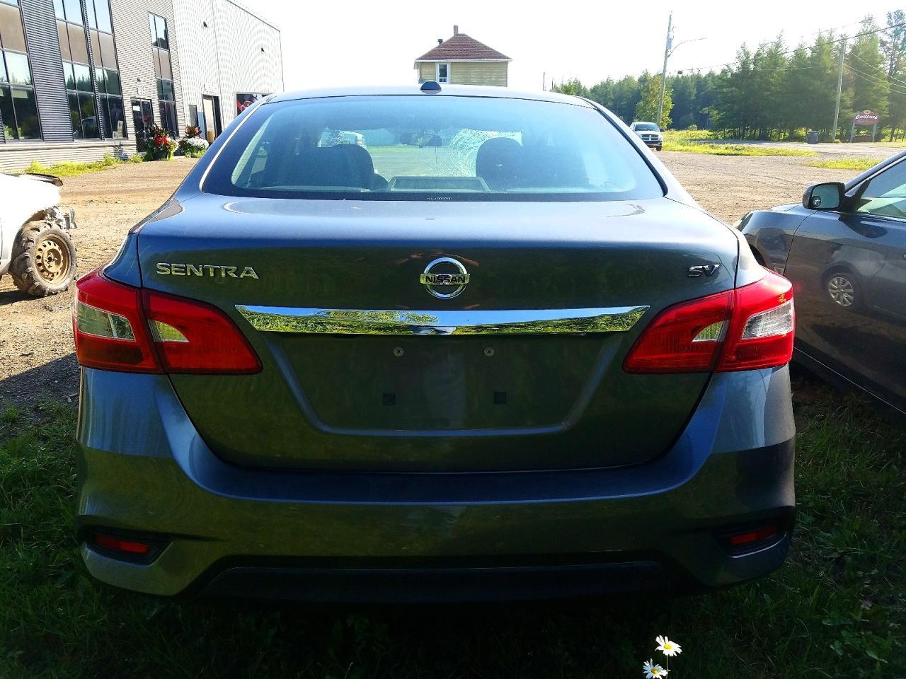 2019 Nissan Sentra S - zdjęcie 6