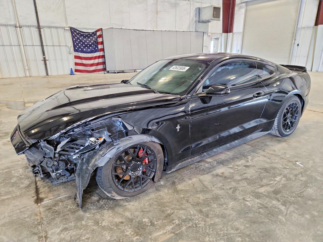 2015 Ford Mustang - zdjęcie główne
