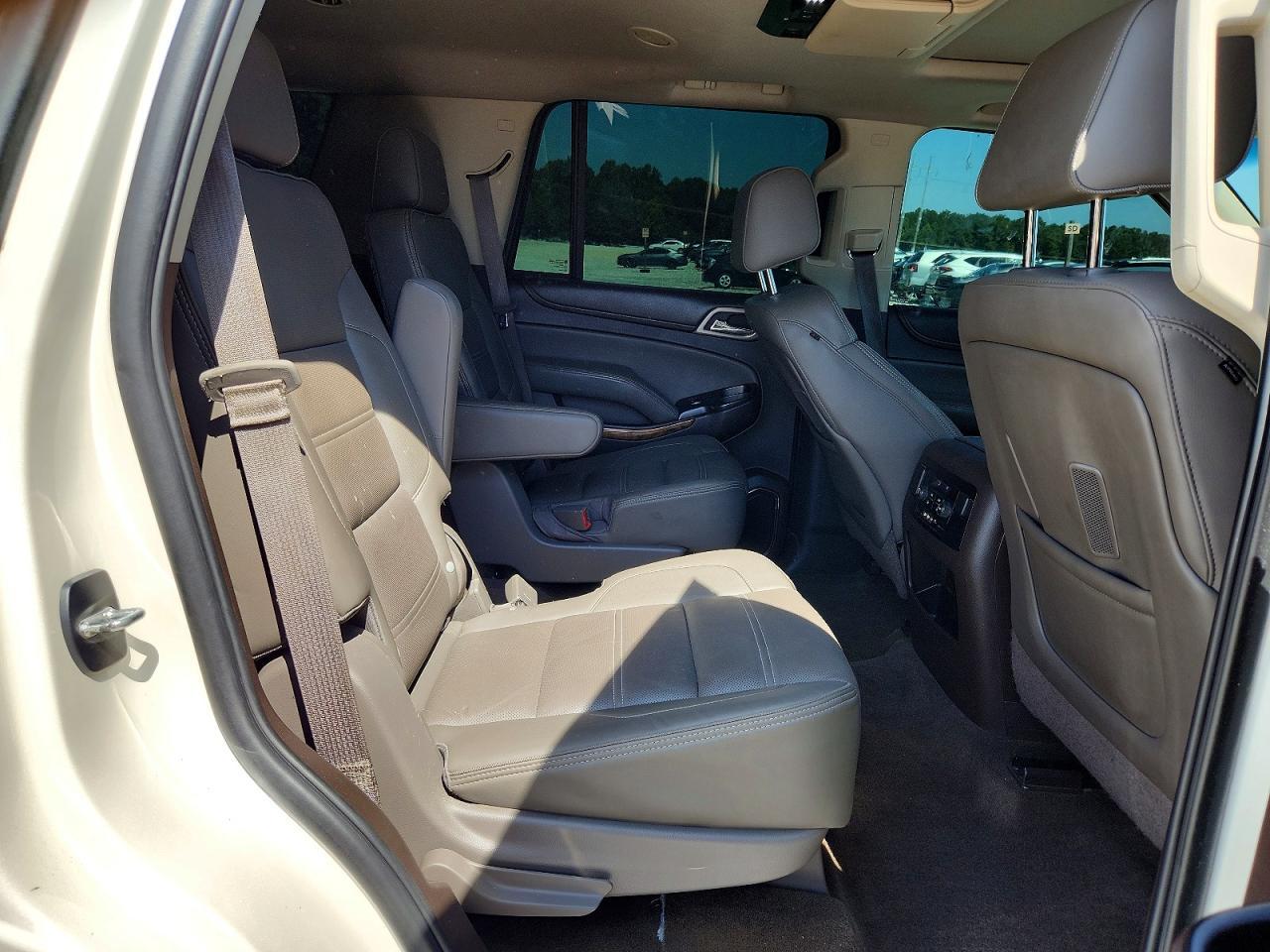2015 GMC Yukon Denali - zdjęcie 11