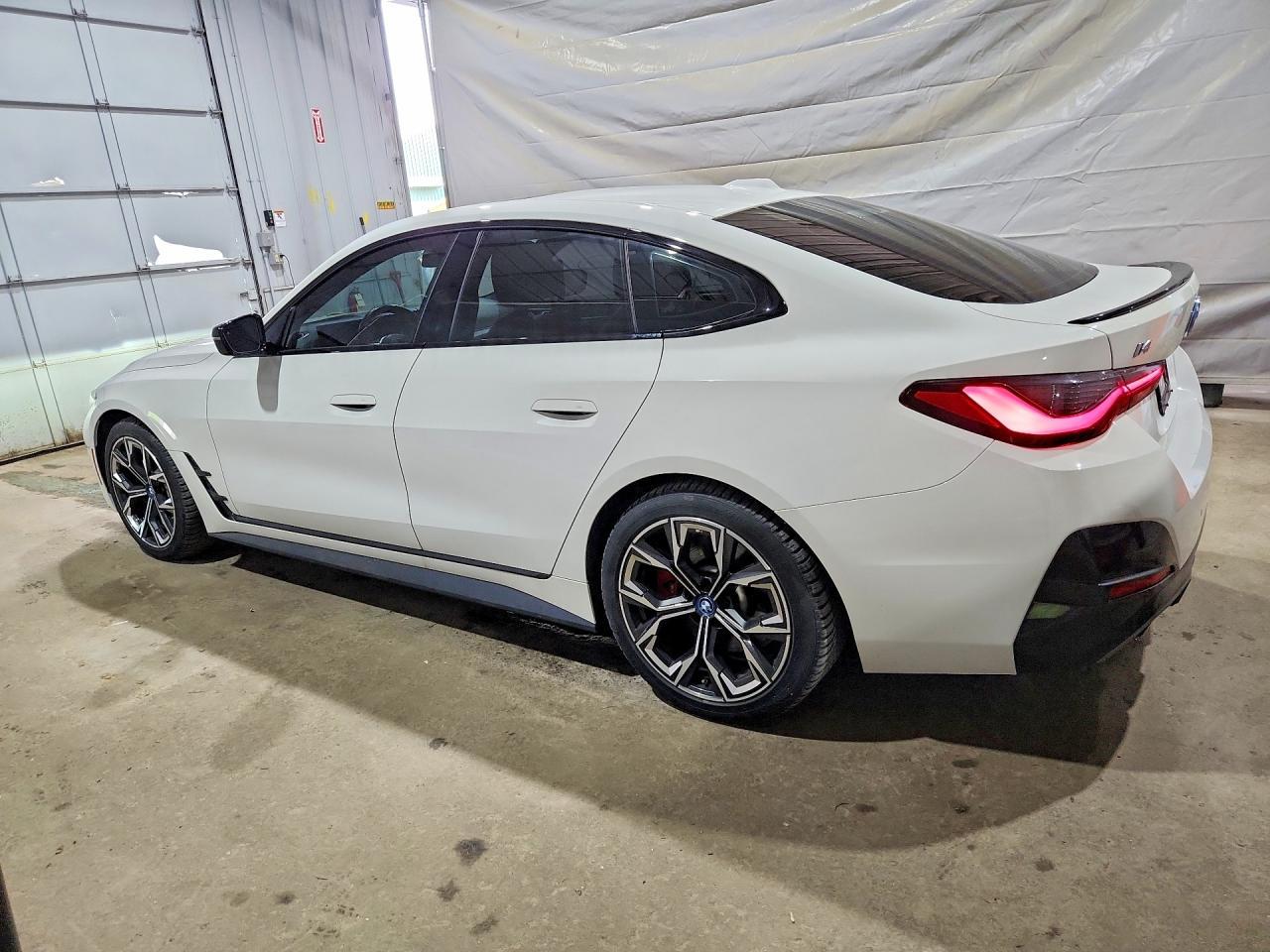 2023 BMW I4 Edrive 40 - zdjęcie 2