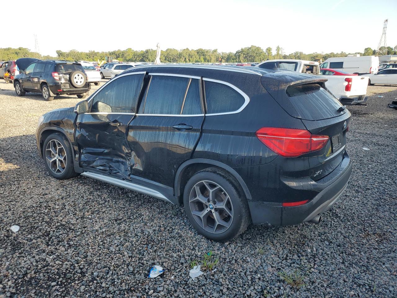 2018 BMW X1 Sdrive28I - zdjęcie 2