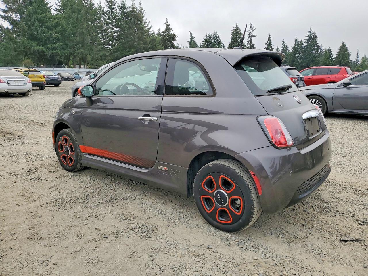 2015 Fiat 500 Electric - zdjęcie 2