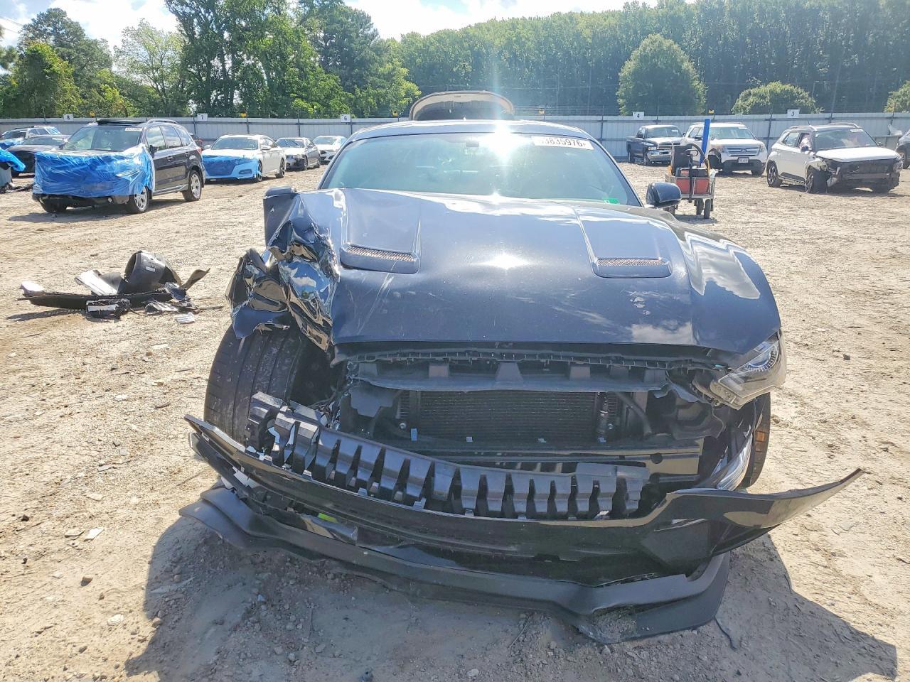 2020 Ford Mustang Gt - zdjęcie 5