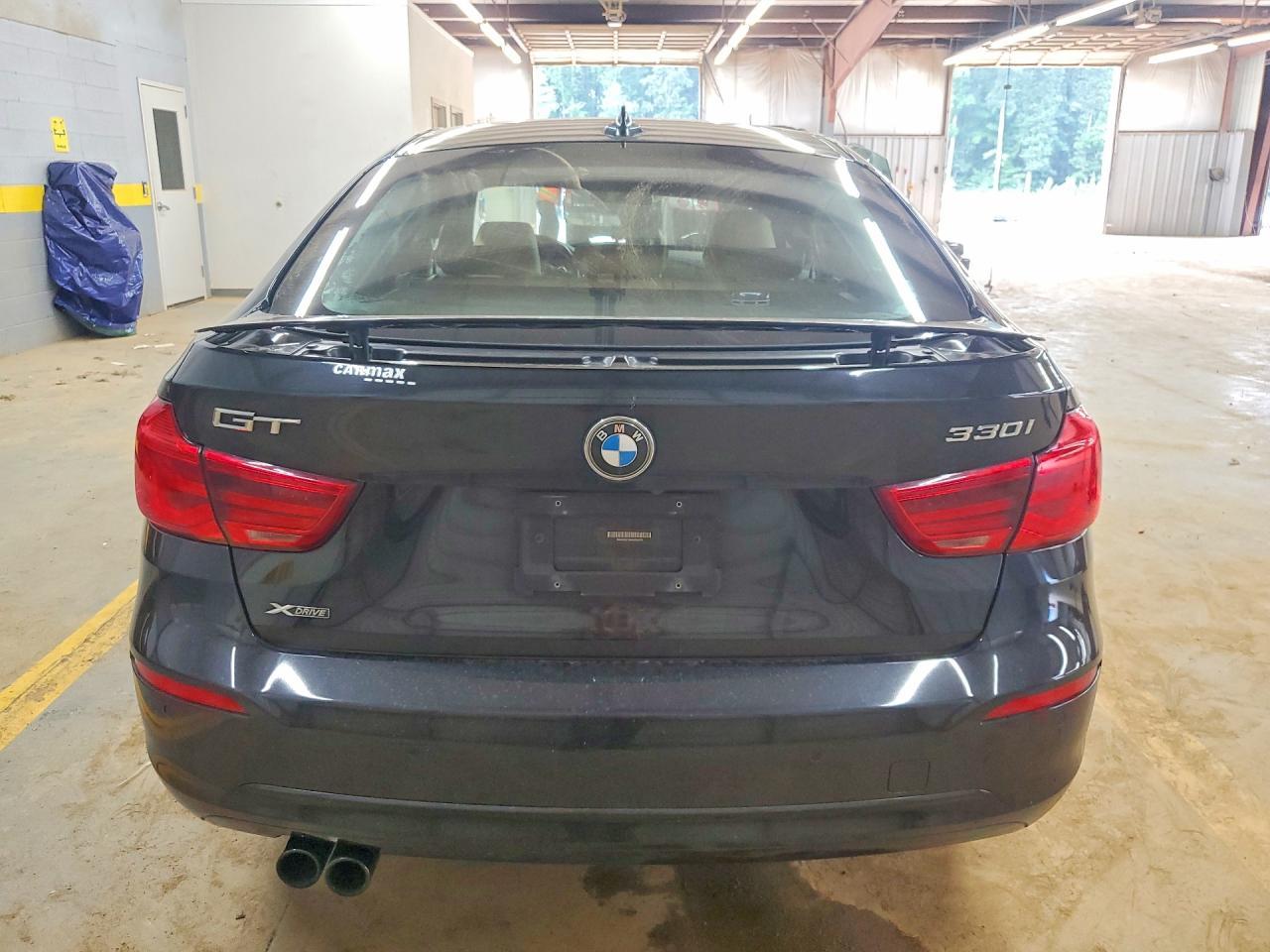 2017 BMW Seria 3 330i - zdjęcie 6
