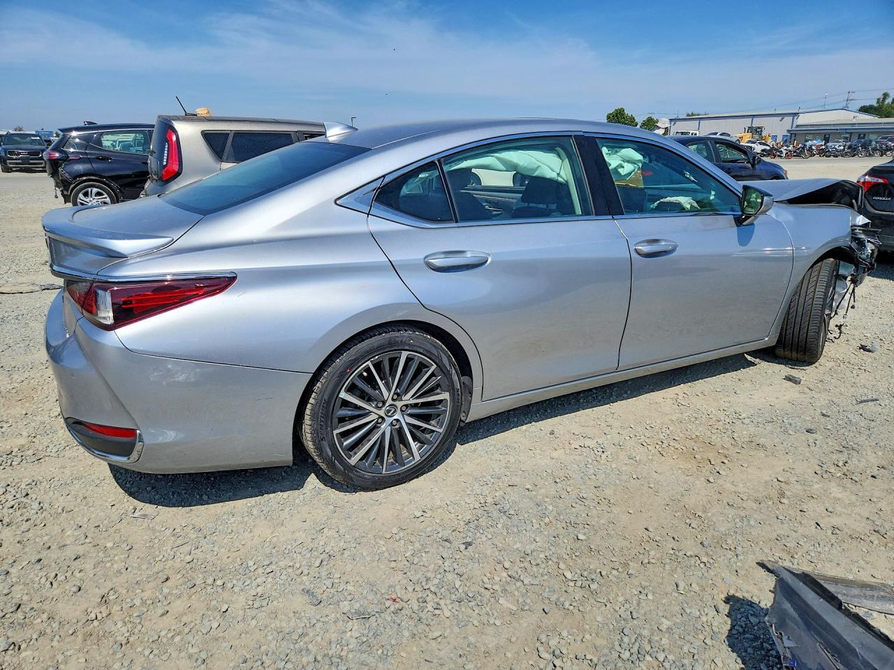 2023 Lexus Es 300H Base - zdjęcie 3