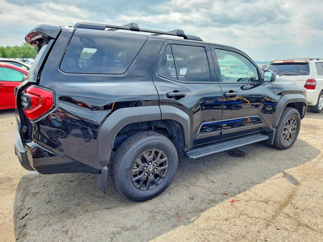 2025 Toyota 4Runner Sr5 - zdjęcie 3