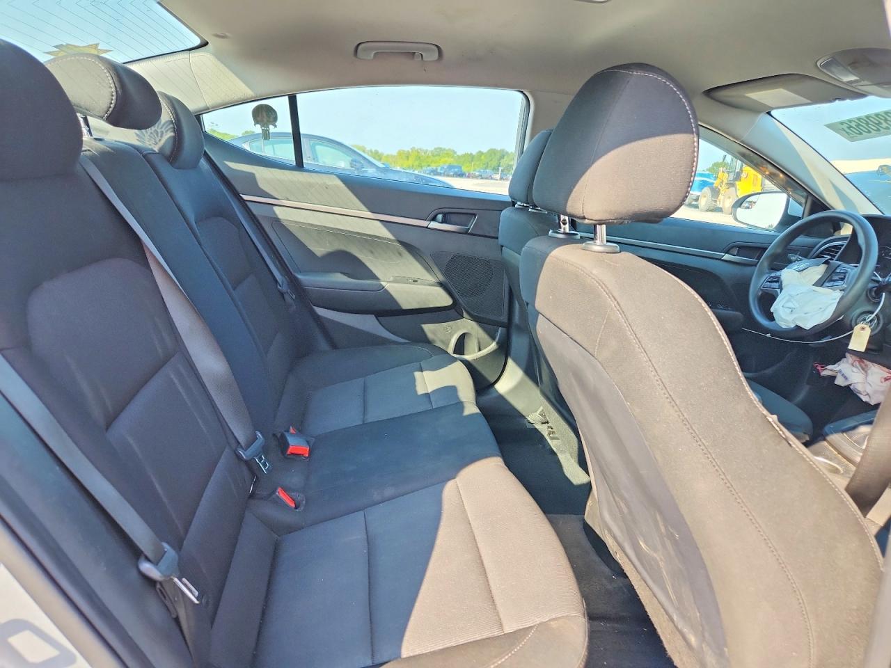 2018 Hyundai Elantra Se - zdjęcie 10