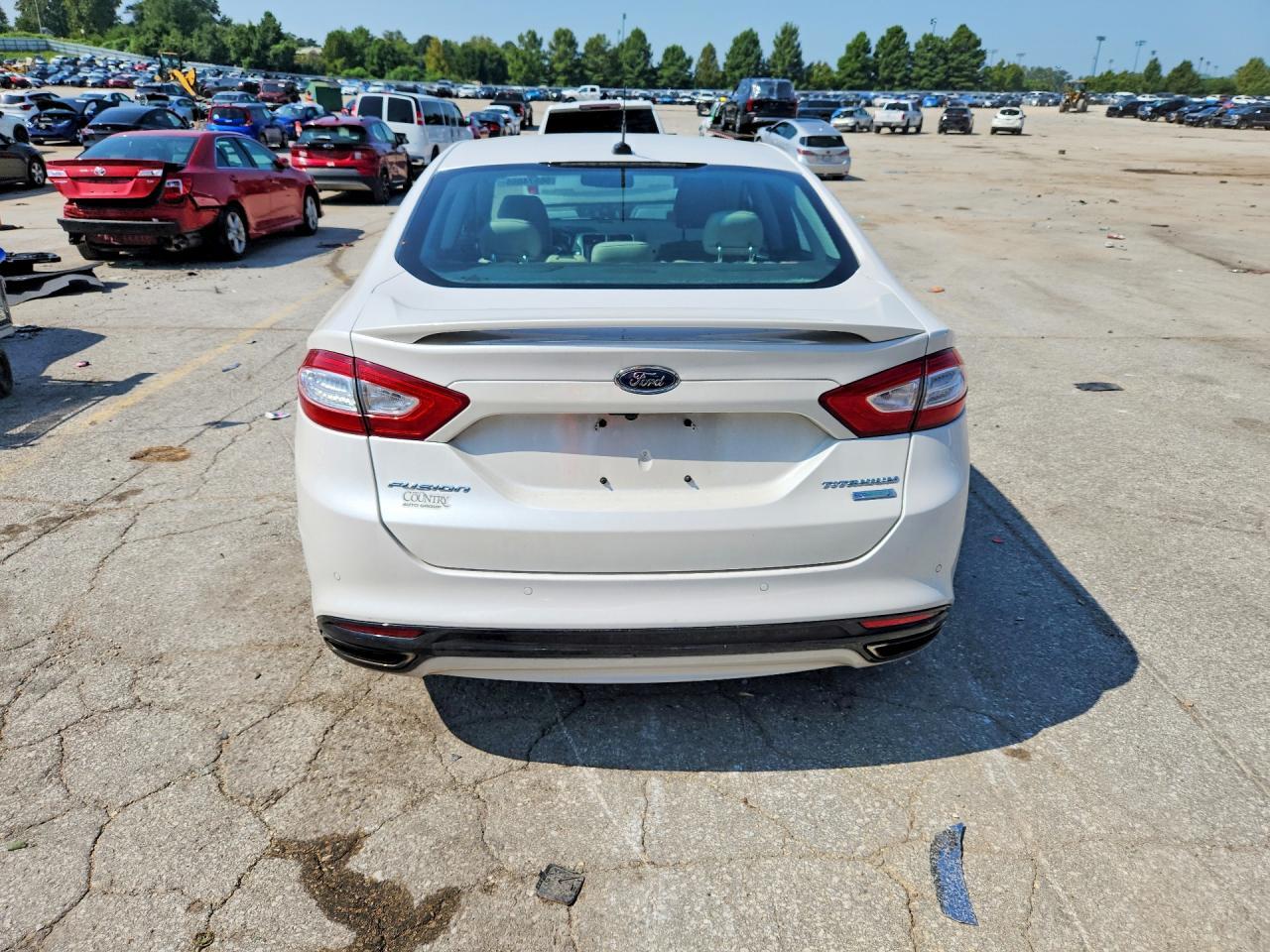 2015 Ford Fusion Titanium - zdjęcie 6