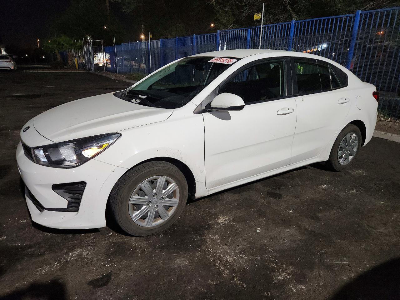 2021 Kia Rio S - zdjęcie główne
