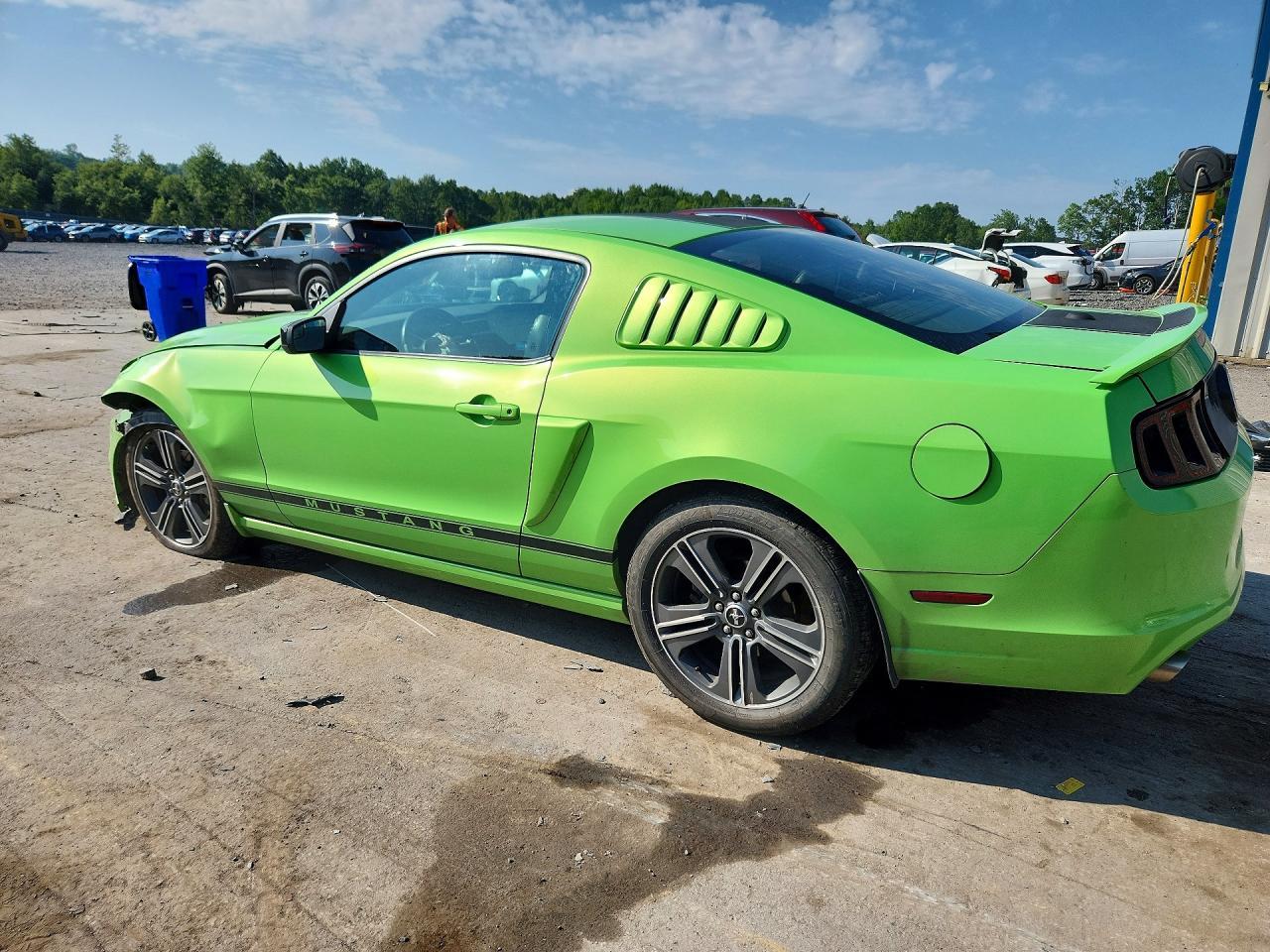 2014 Ford Mustang - zdjęcie 2