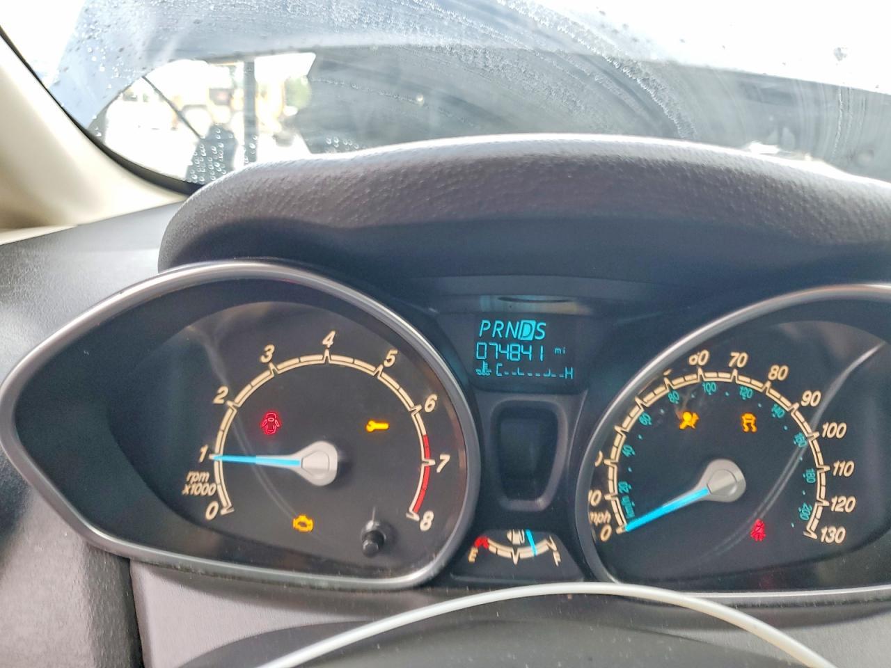 2016 Ford Fiesta Se - zdjęcie 9