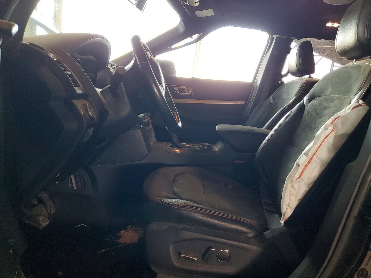 2018 Ford Explorer Xlt - zdjęcie 7