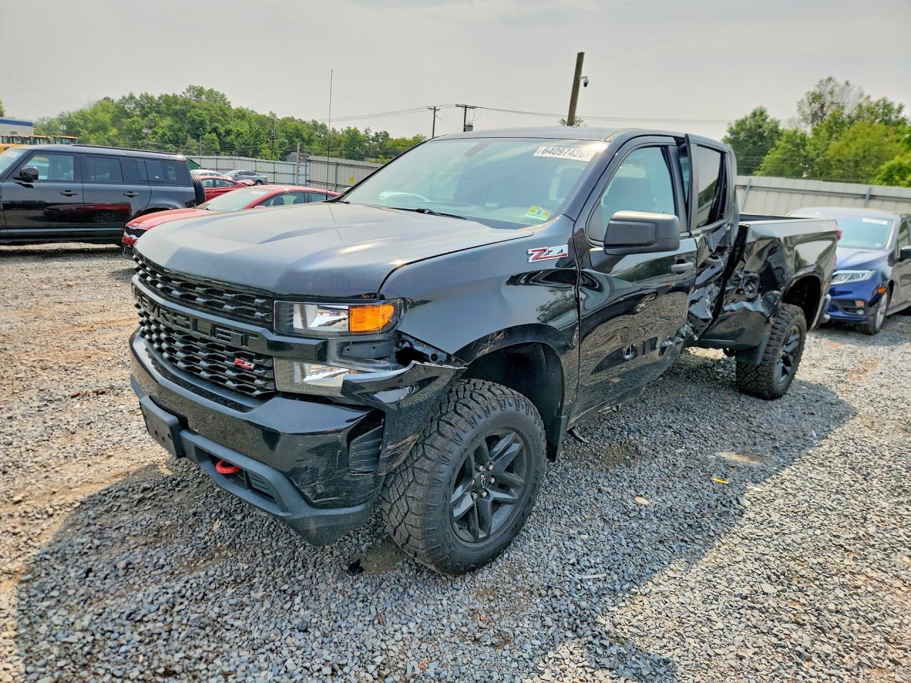 2019 Chevrolet Silverado K1500 Trail Boss Custom - zdjęcie główne