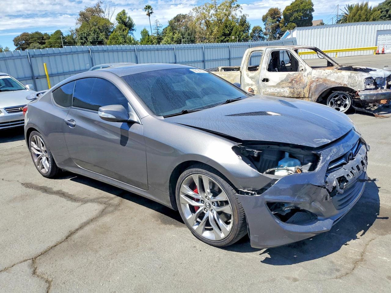2013 Hyundai Genesis Coupe 3.8 Track - zdjęcie 4