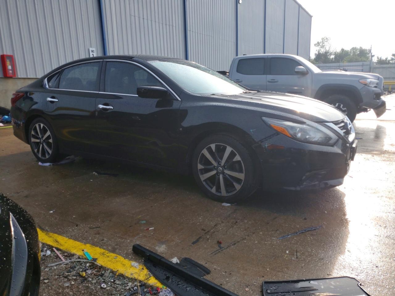 2017 Nissan Altima 3.5 Sr - zdjęcie 4