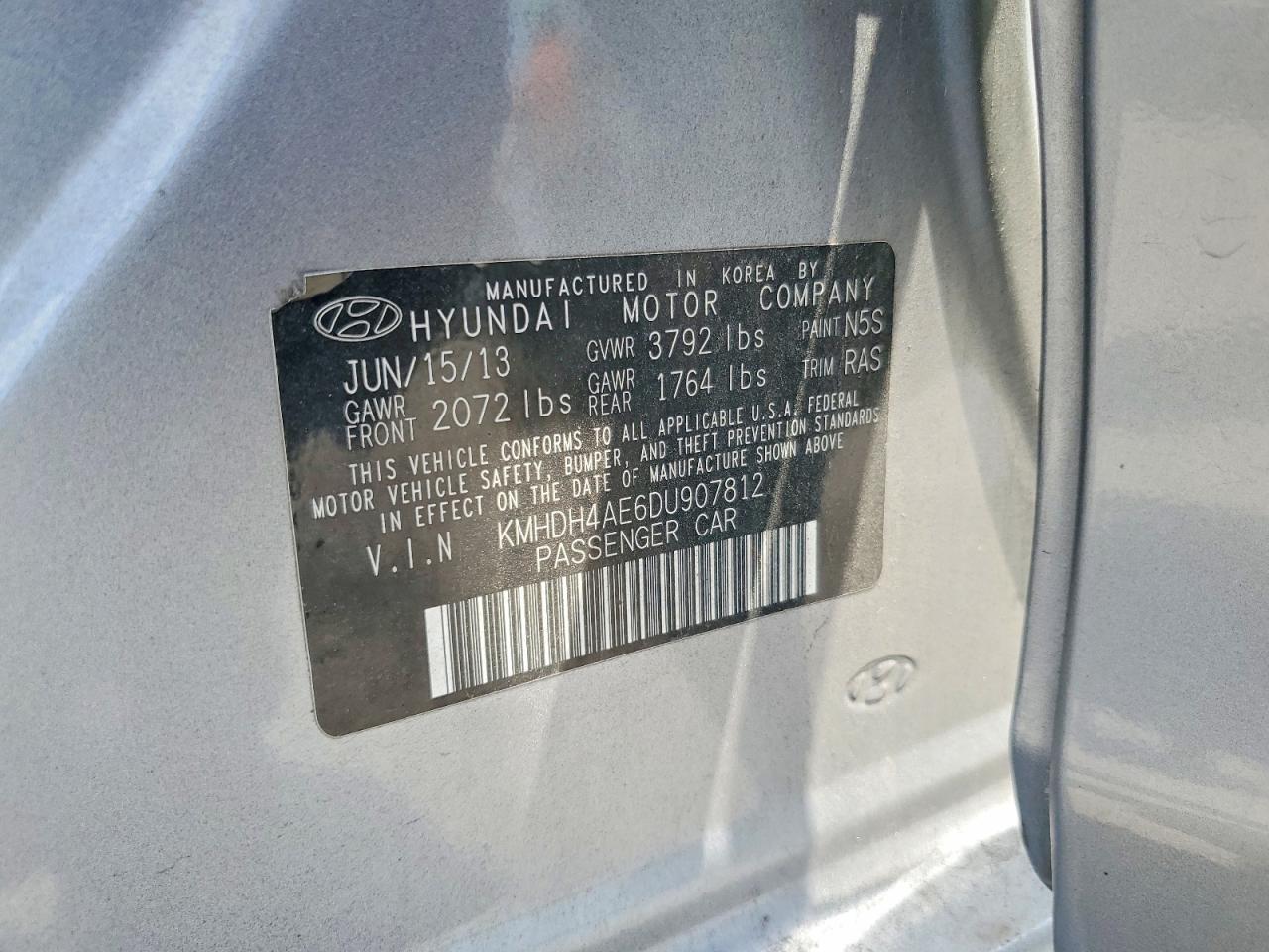 2013 Hyundai Elantra Gls - zdjęcie 12