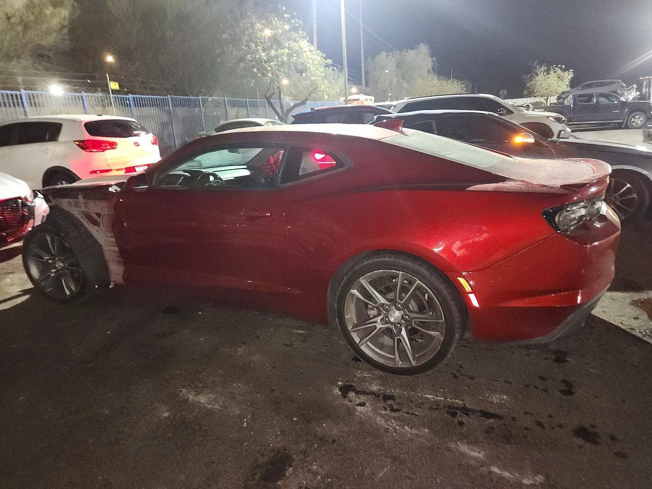 2020 Chevrolet Camaro Ls - zdjęcie 2