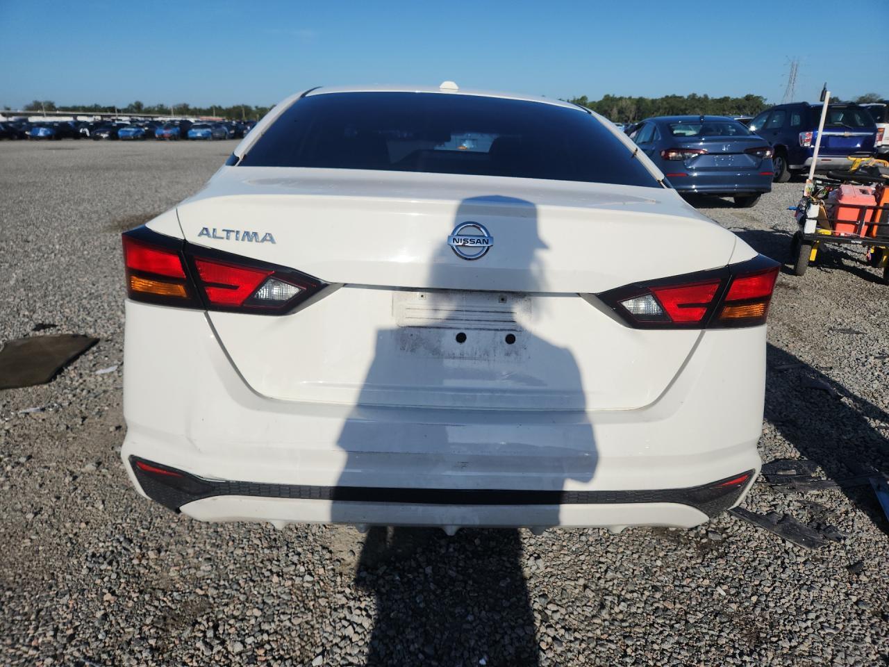 2020 Nissan Altima S - zdjęcie 6