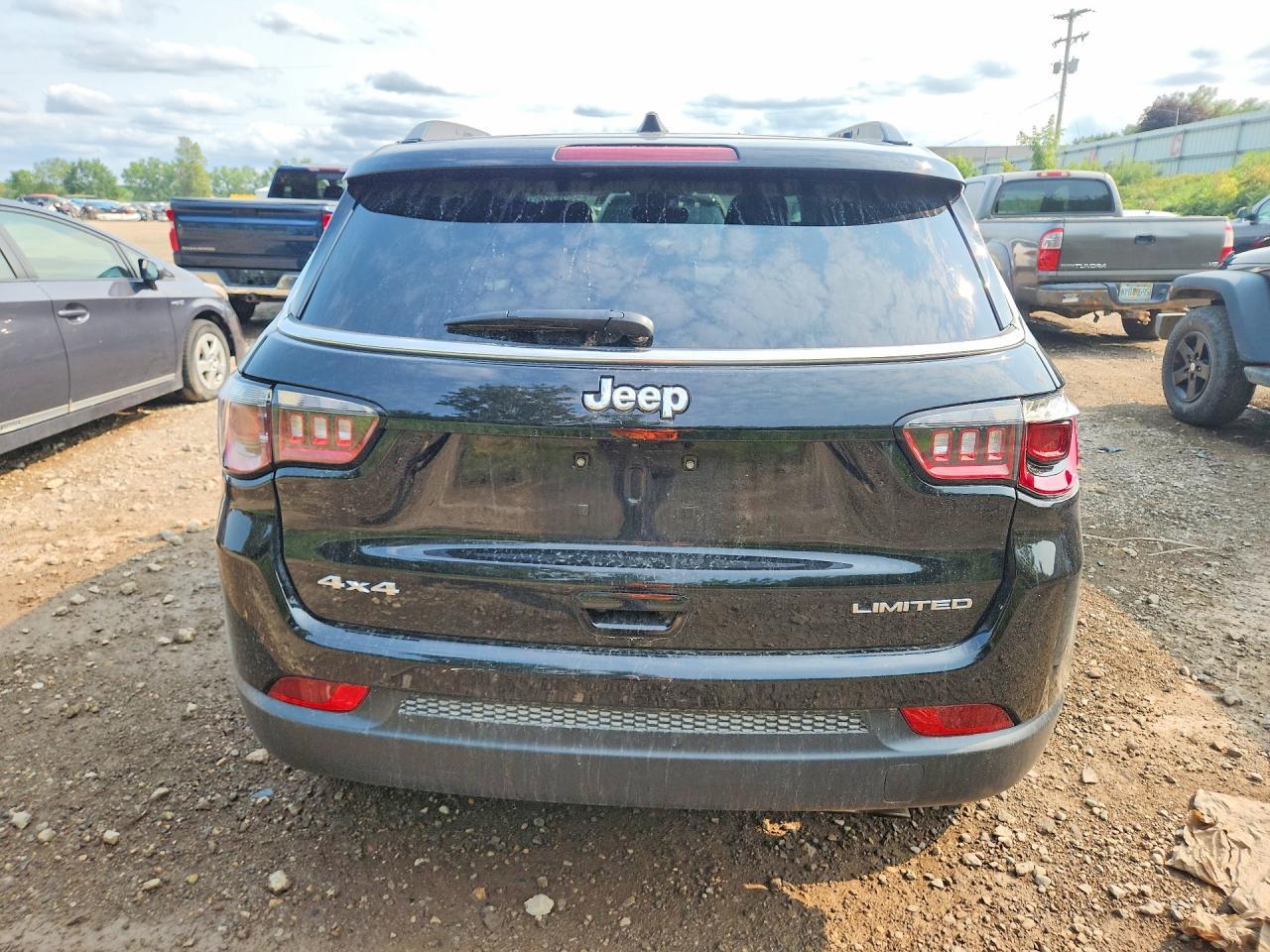 2022 Jeep Compass Limited - zdjęcie 6
