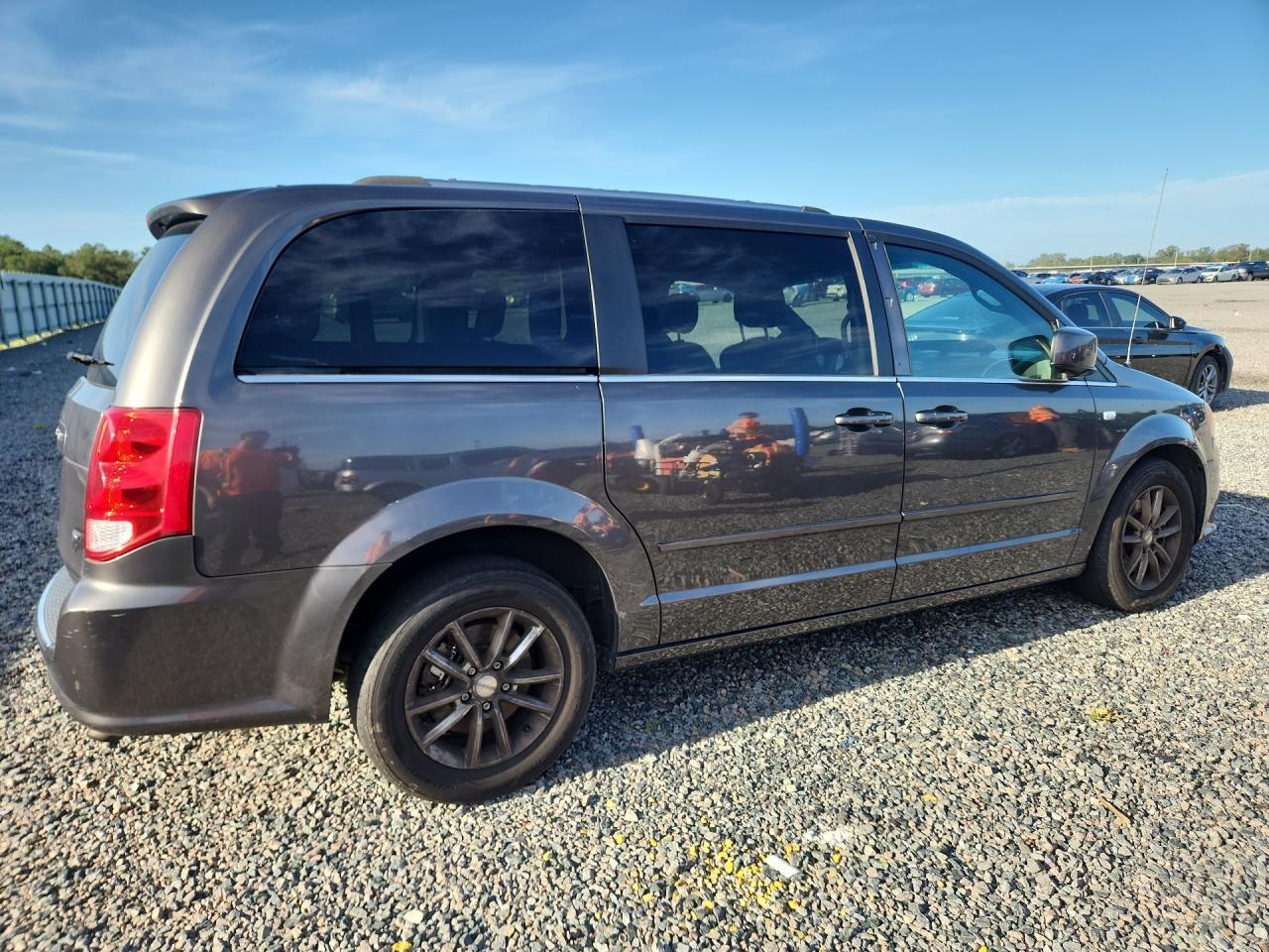 2014 Dodge Grand Caravan Sxt - zdjęcie 3