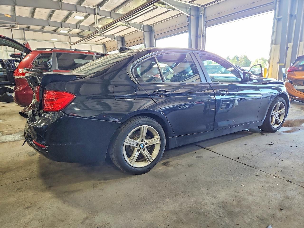 2015 BMW Seria 3 328i - zdjęcie 3