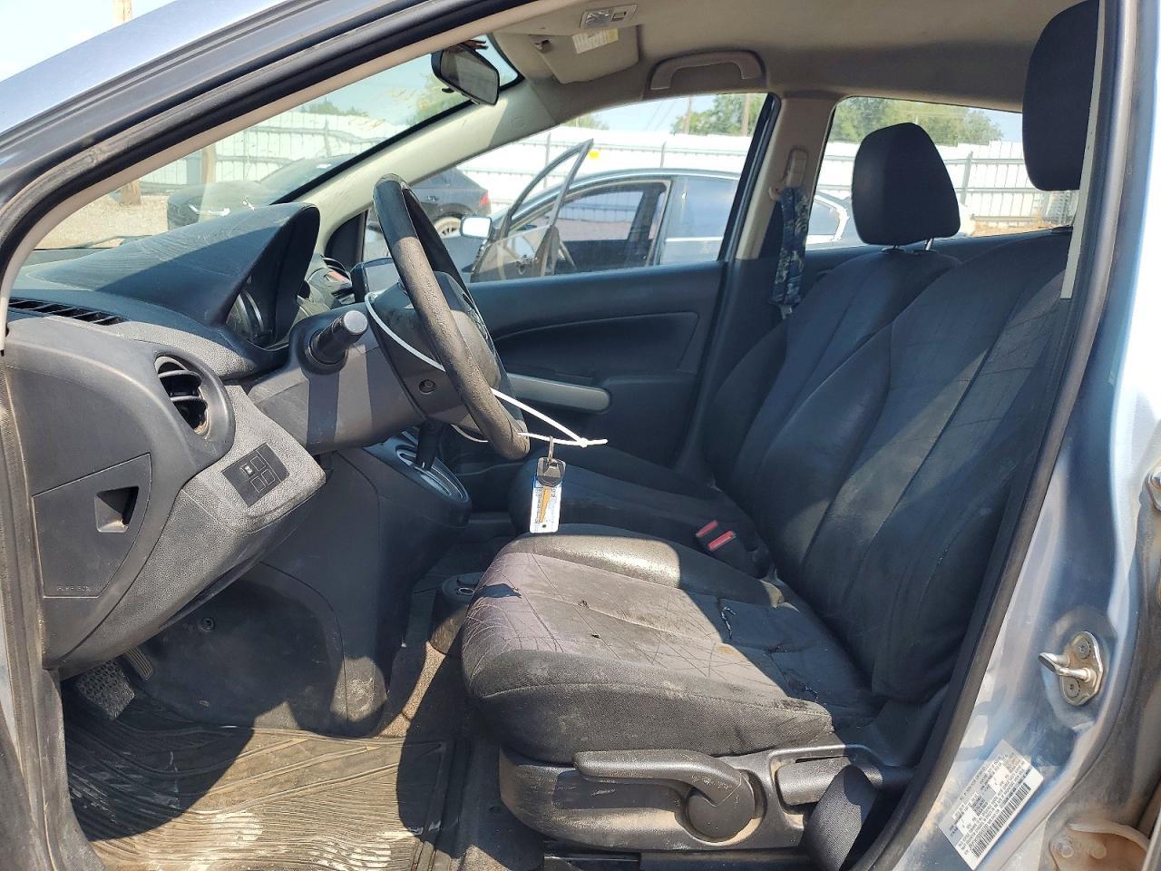 2013 Mazda Mazda2 - zdjęcie 7