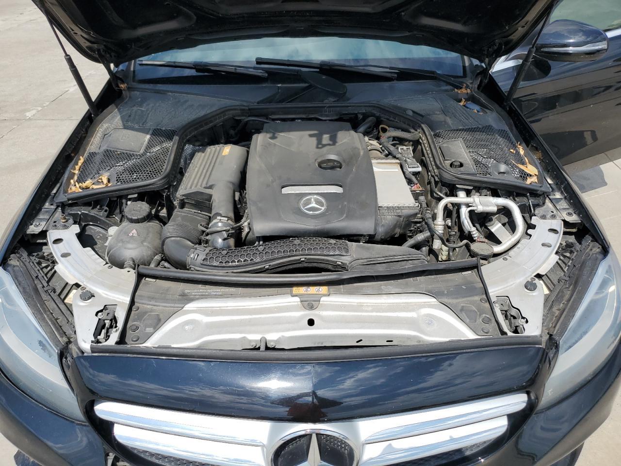 2018 Mercedes-Benz C 300 - zdjęcie 11