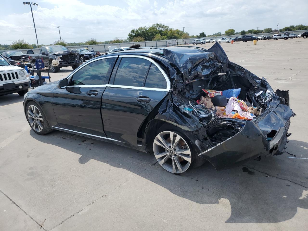 2018 Mercedes-Benz C 300 - zdjęcie 2