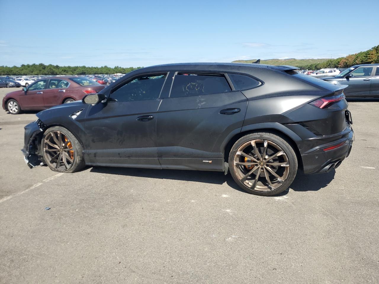 2024 Lamborghini Urus S - zdjęcie 2