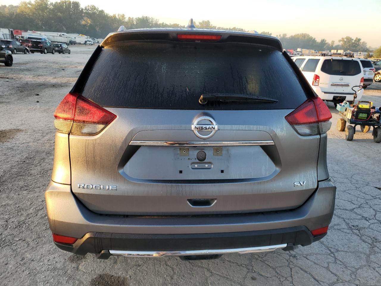2018 Nissan Rogue S - zdjęcie 6