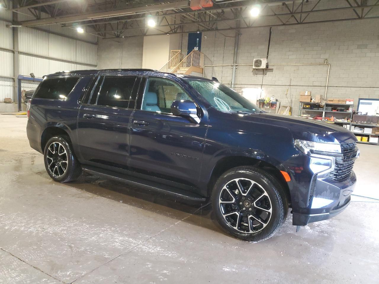 2024 Chevrolet Suburban K1500 Rst - zdjęcie 4