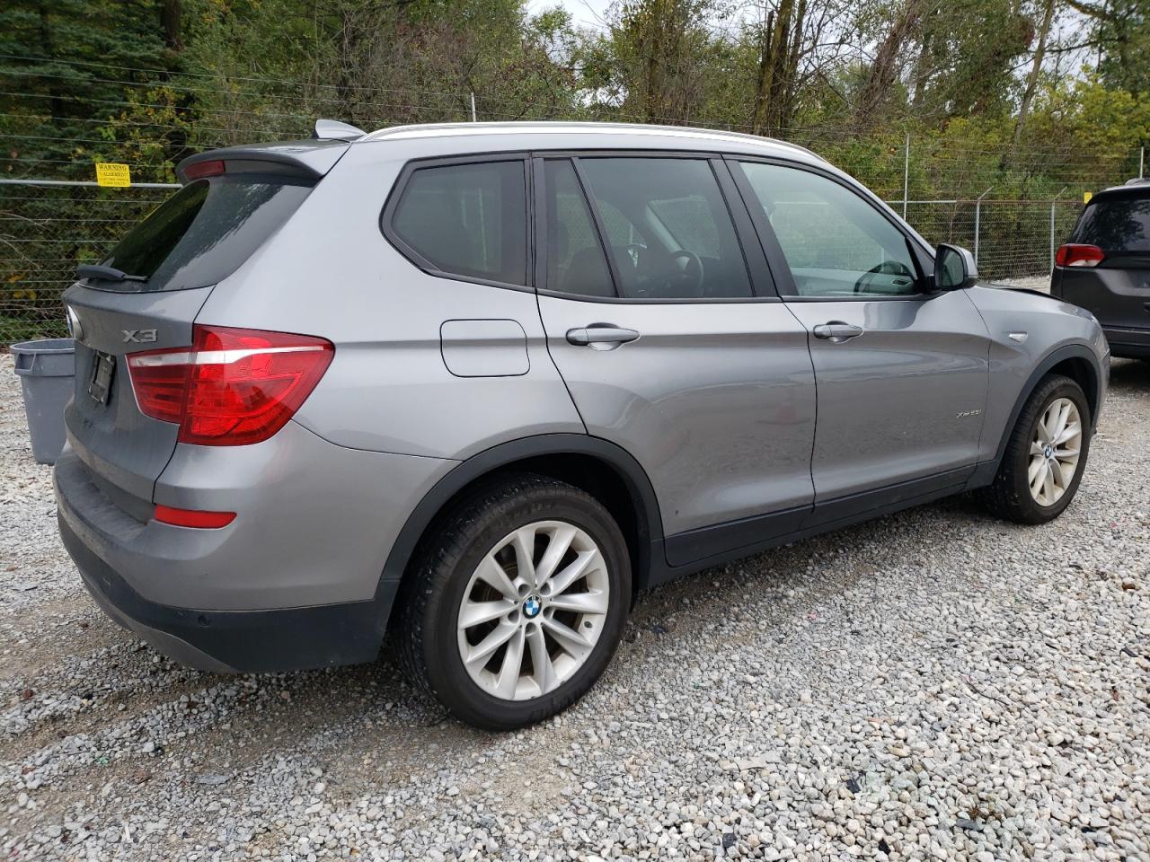 2016 BMW X3 xDrive28I - zdjęcie 3