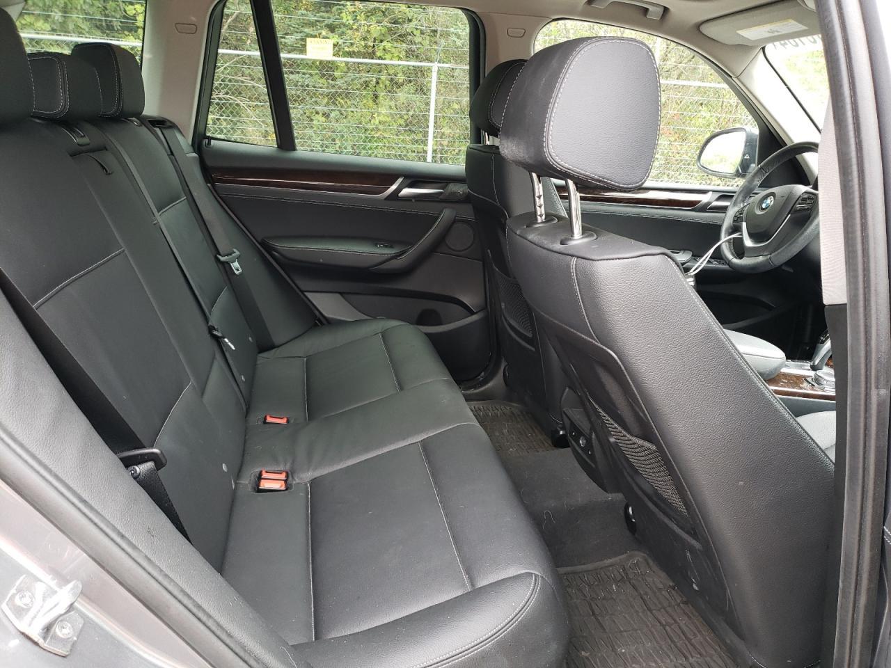 2016 BMW X3 xDrive28I - zdjęcie 11