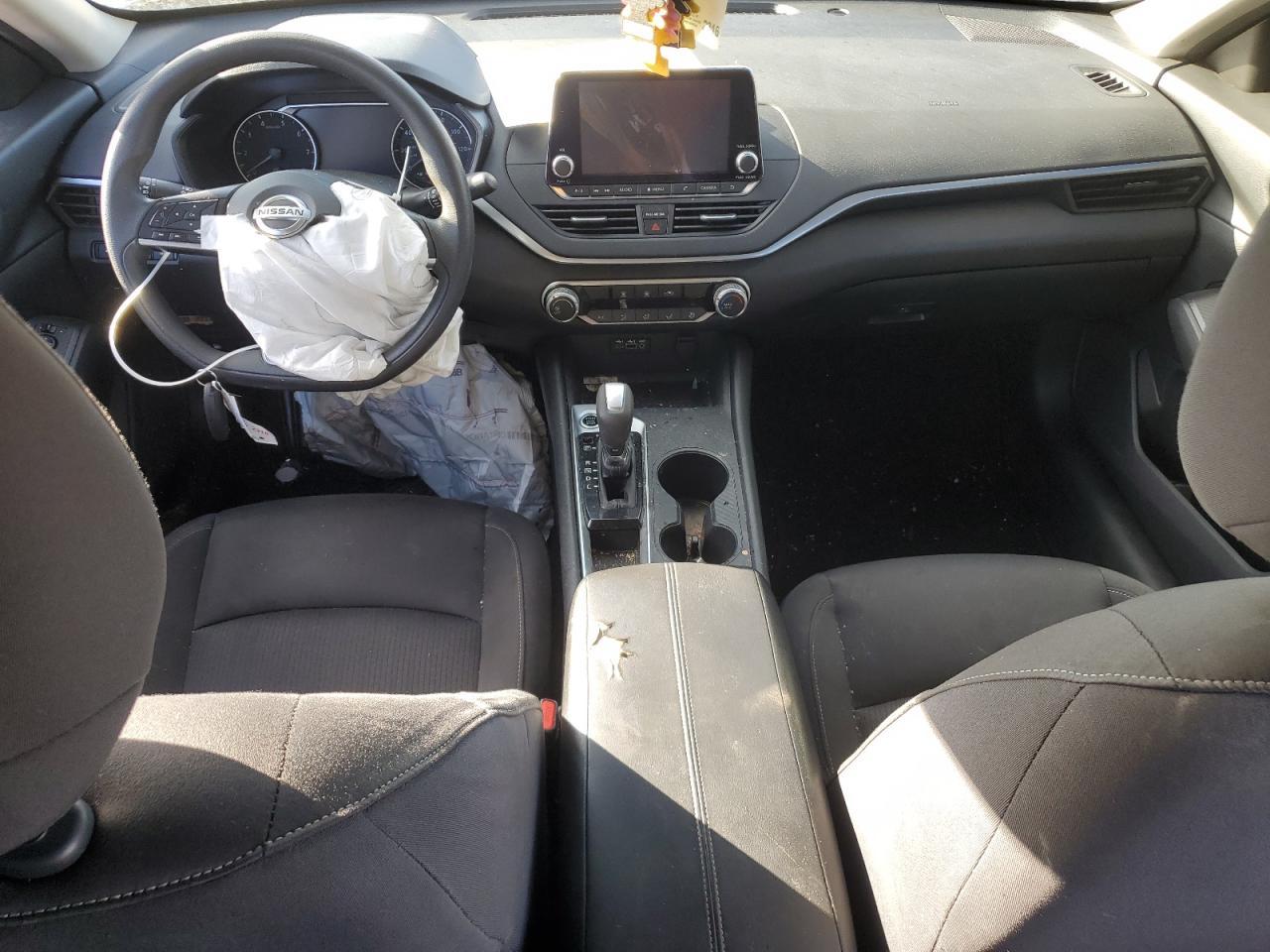 2019 Nissan Altima - zdjęcie 8