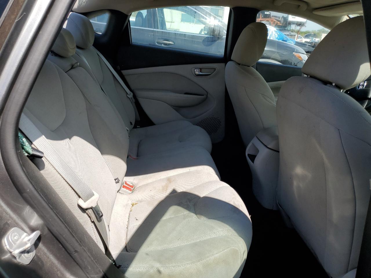 2013 Dodge Dart Sxt - zdjęcie 10