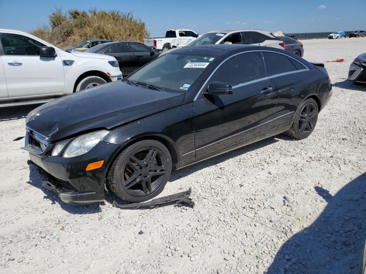 2013 Mercedes-Benz E 350 - zdjęcie główne