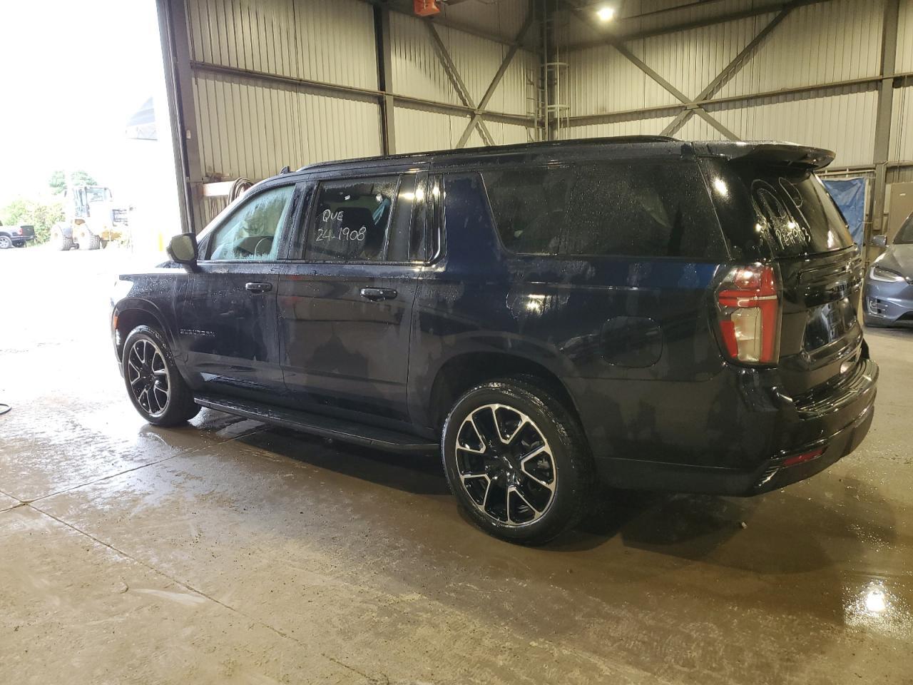 2024 Chevrolet Suburban K1500 Rst - zdjęcie 2