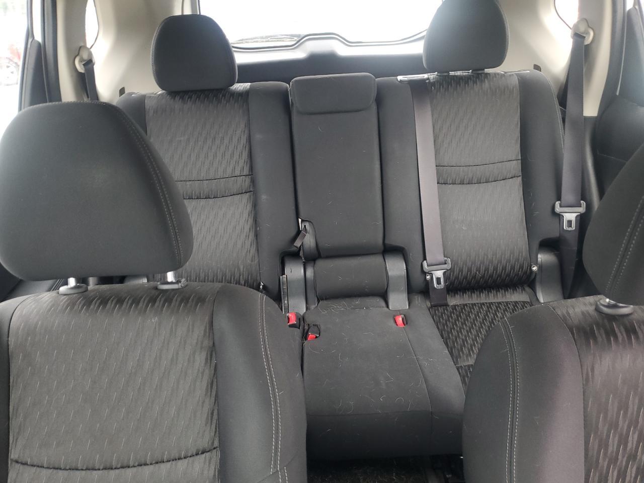 2017 Nissan Rogue - zdjęcie 10