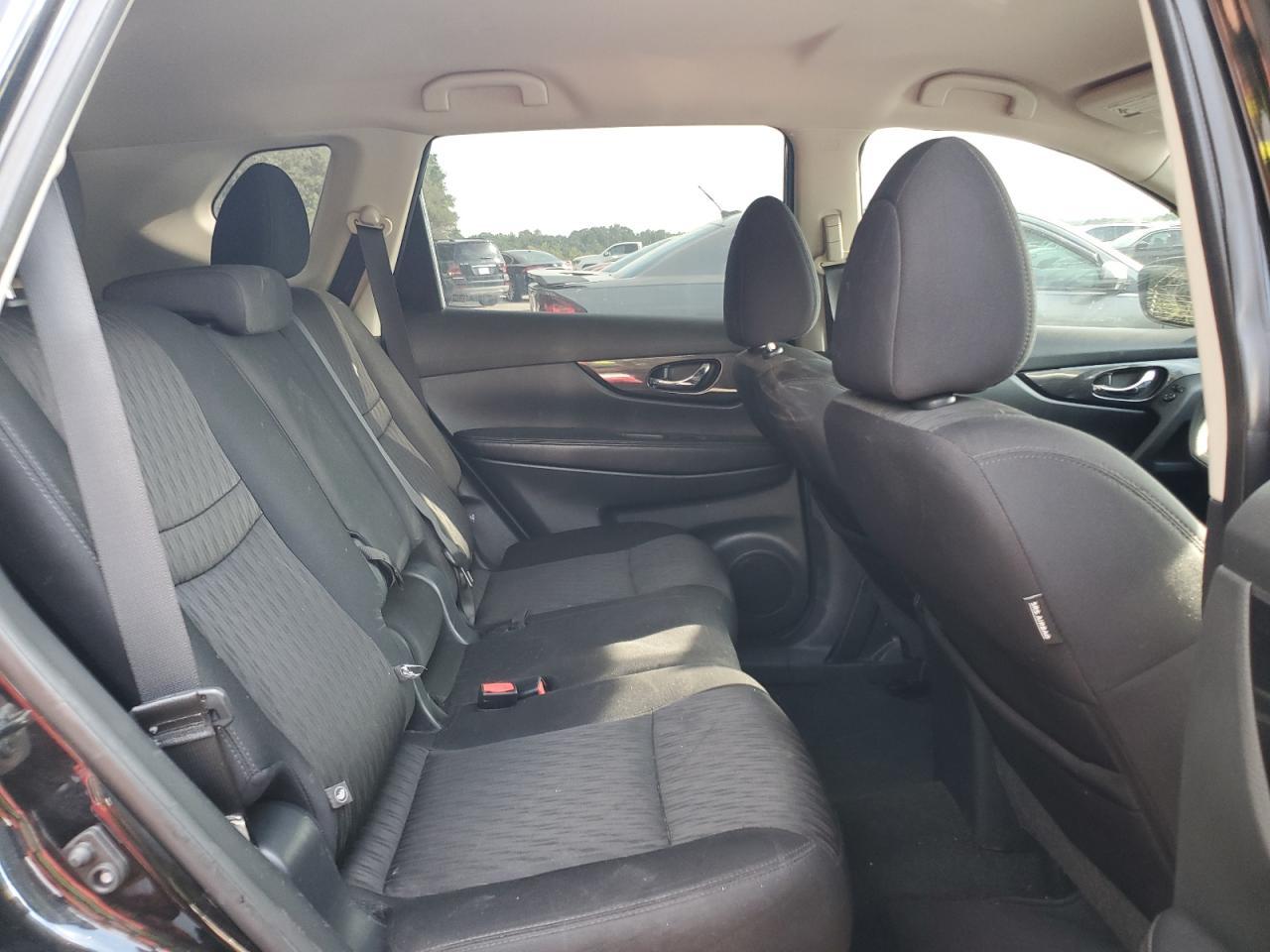 2017 Nissan Rogue S - zdjęcie 11